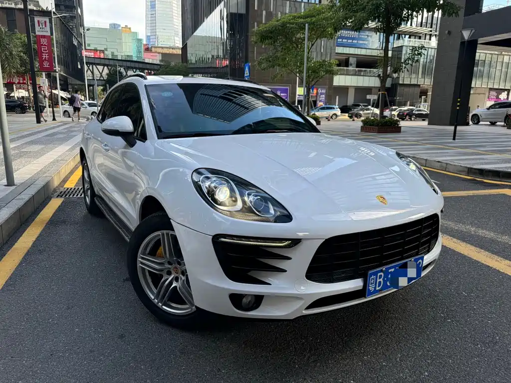 Купить Porsche Macan