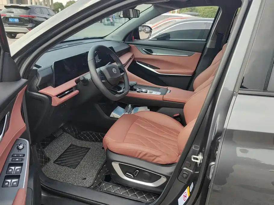 Changan CS75 PLUS — миниатюра 9