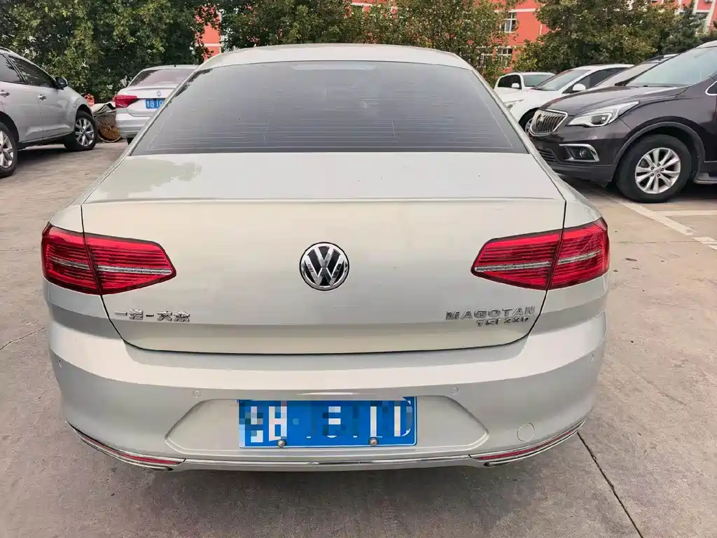 Volkswagen Magotan — миниатюра 8