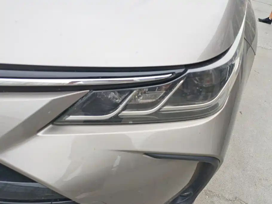 Toyota Corolla — миниатюра 5