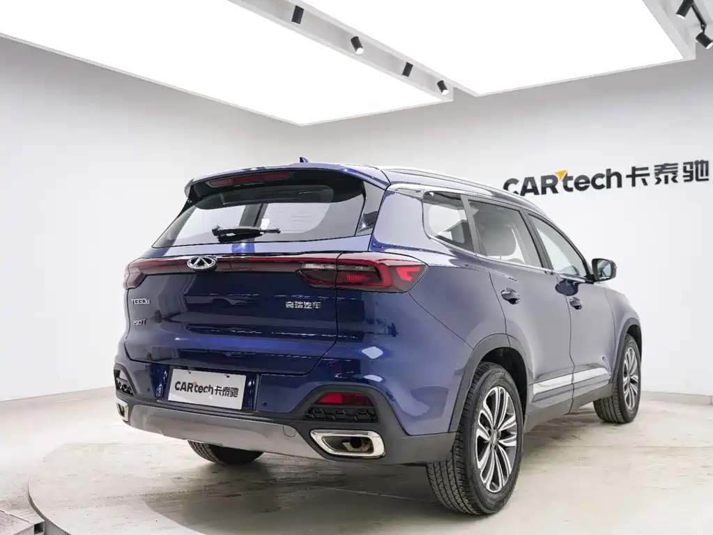 CHERY TIGGO 8