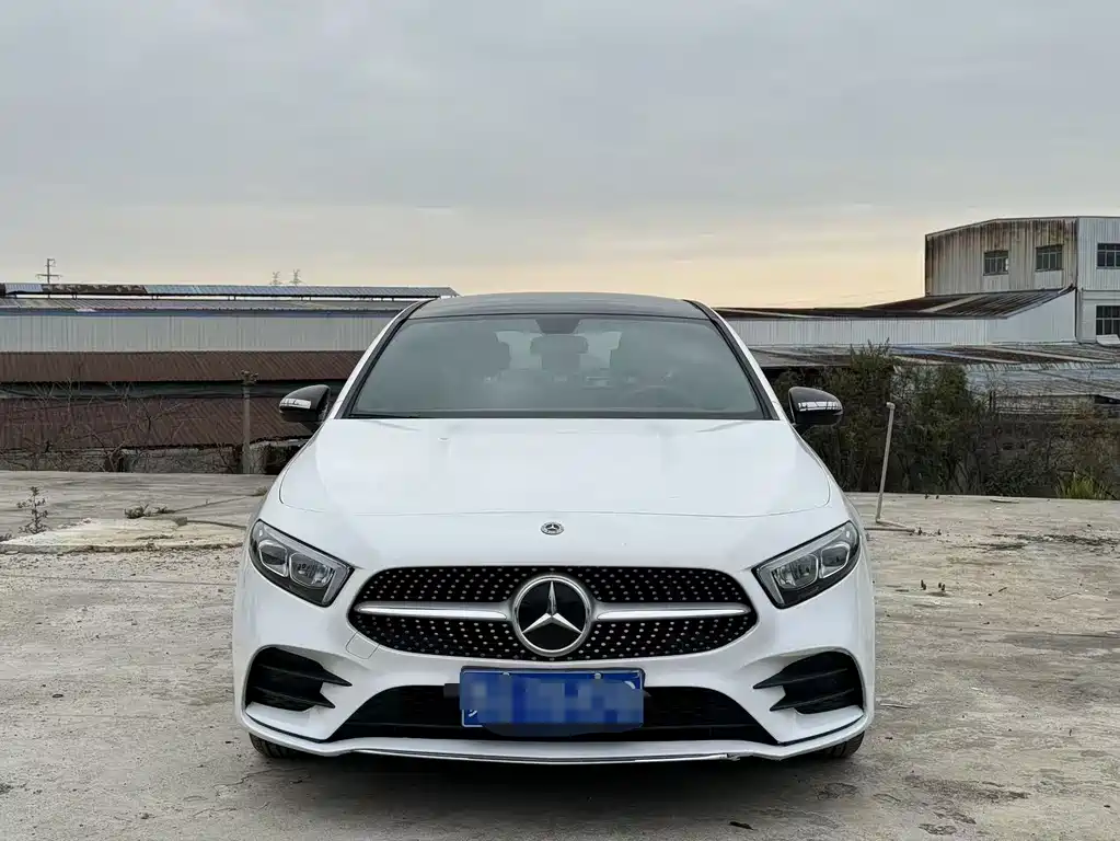 MERCEDES BENZ A CLASS