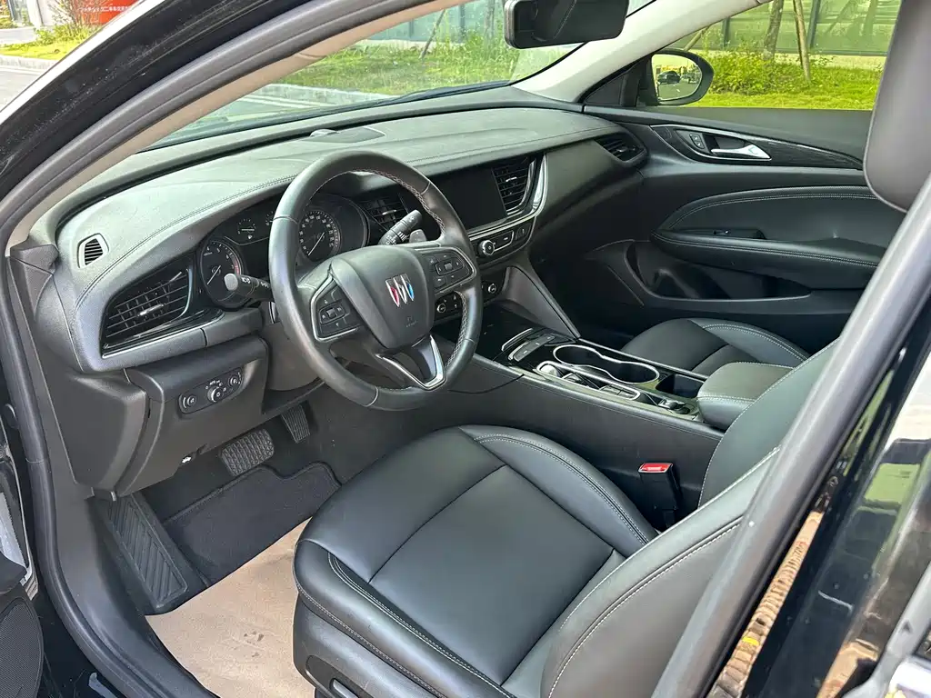 Buick Regal — миниатюра 7