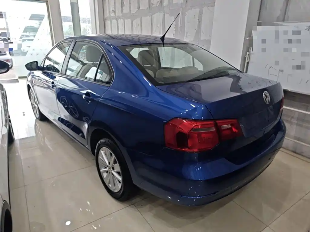 Volkswagen Jetta — миниатюра 5