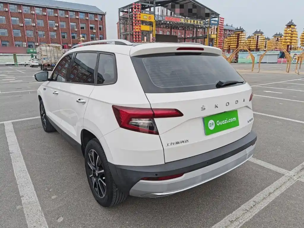 Skoda Karoq — миниатюра 5