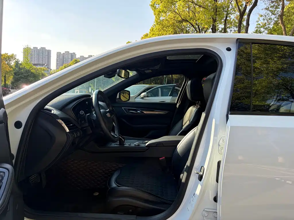 Cadillac CT5 2021 28T Luxury