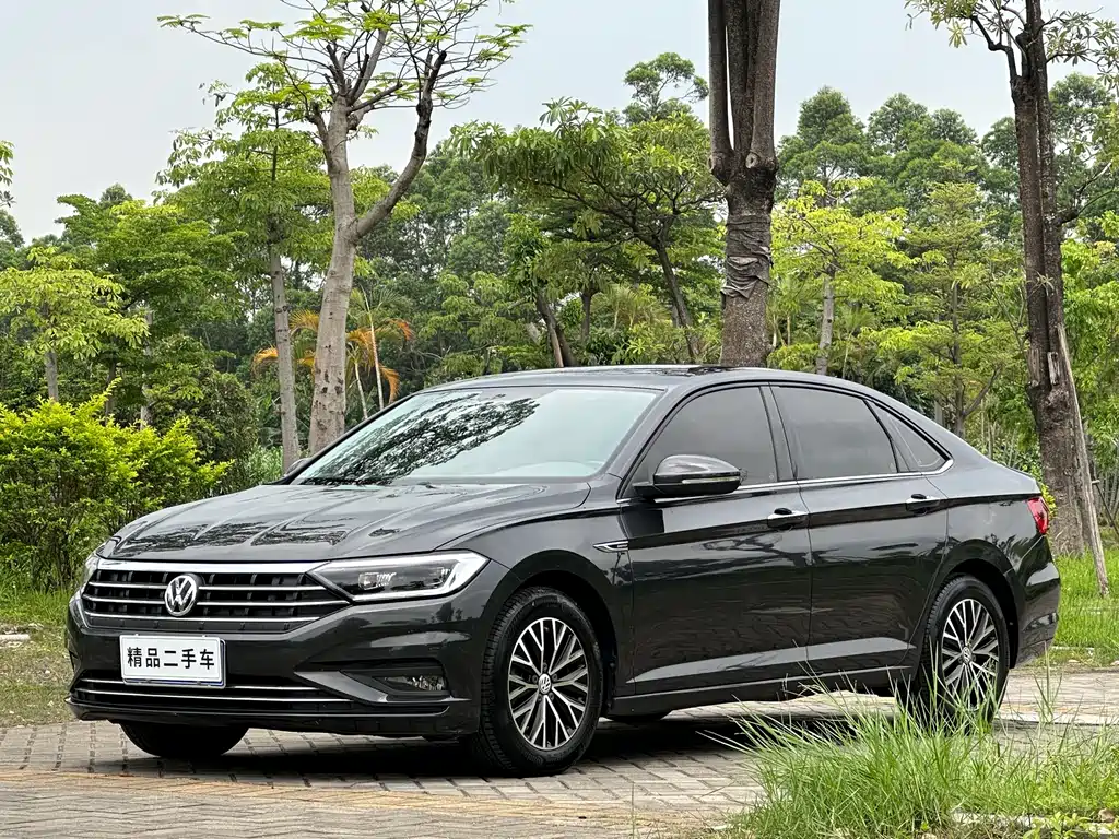 Volkswagen Sagitar 2021