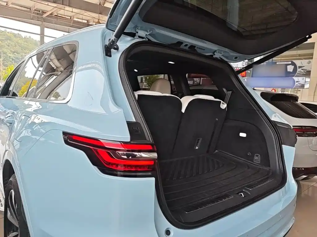 Li Auto Li ONE — миниатюра 19