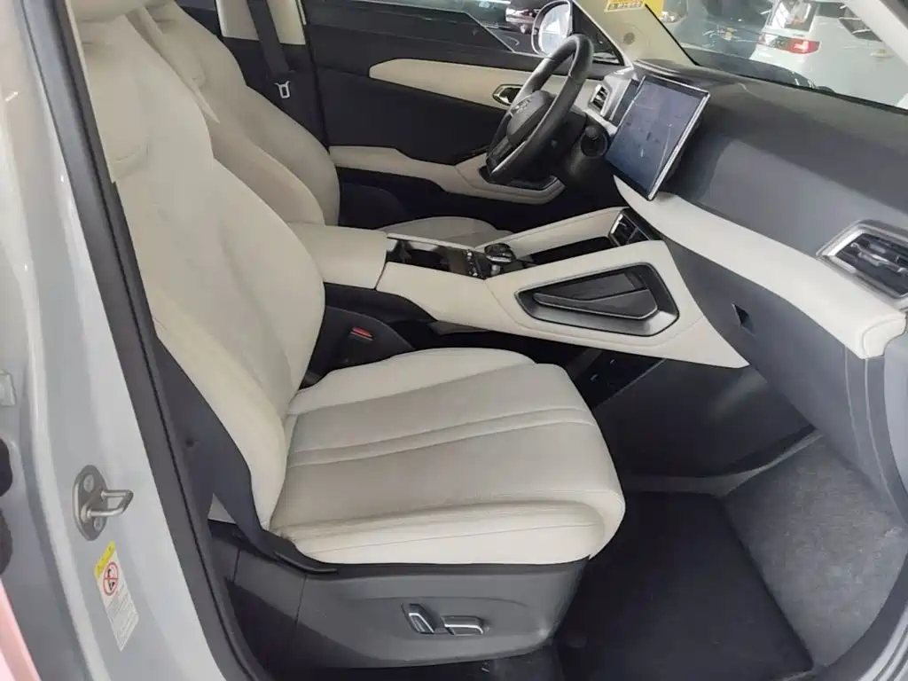 BYD Yuan UP — миниатюра 25