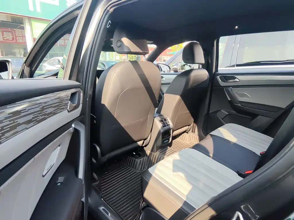 Volkswagen Tayron — миниатюра 7