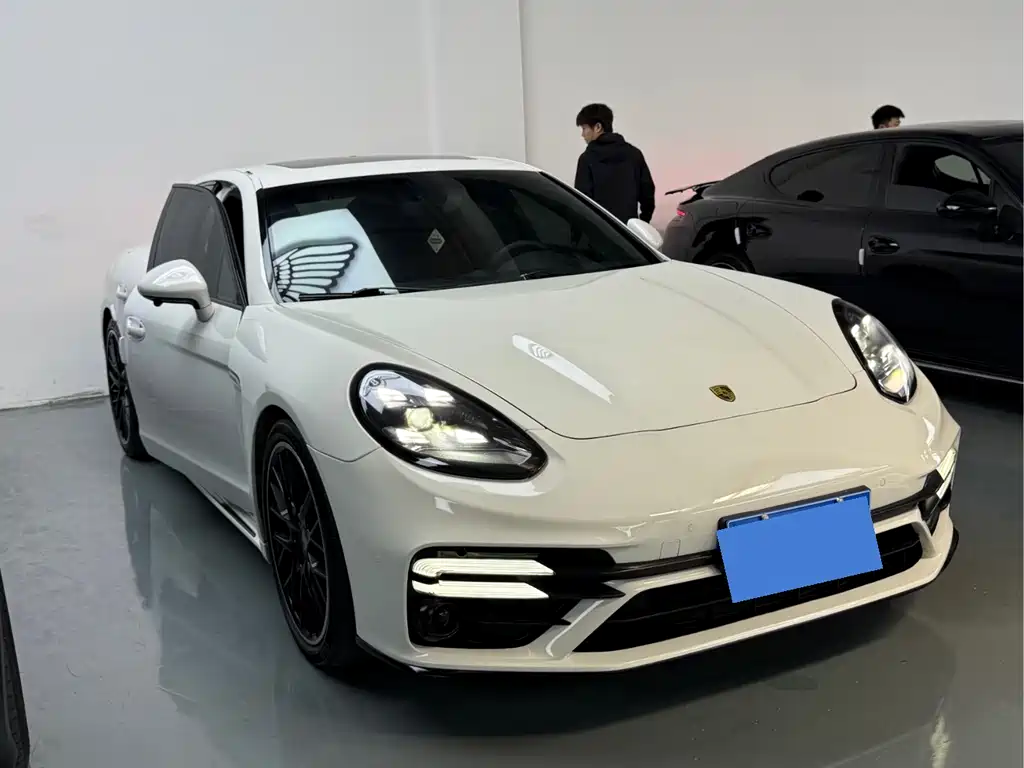 Porsche Panamera 2011