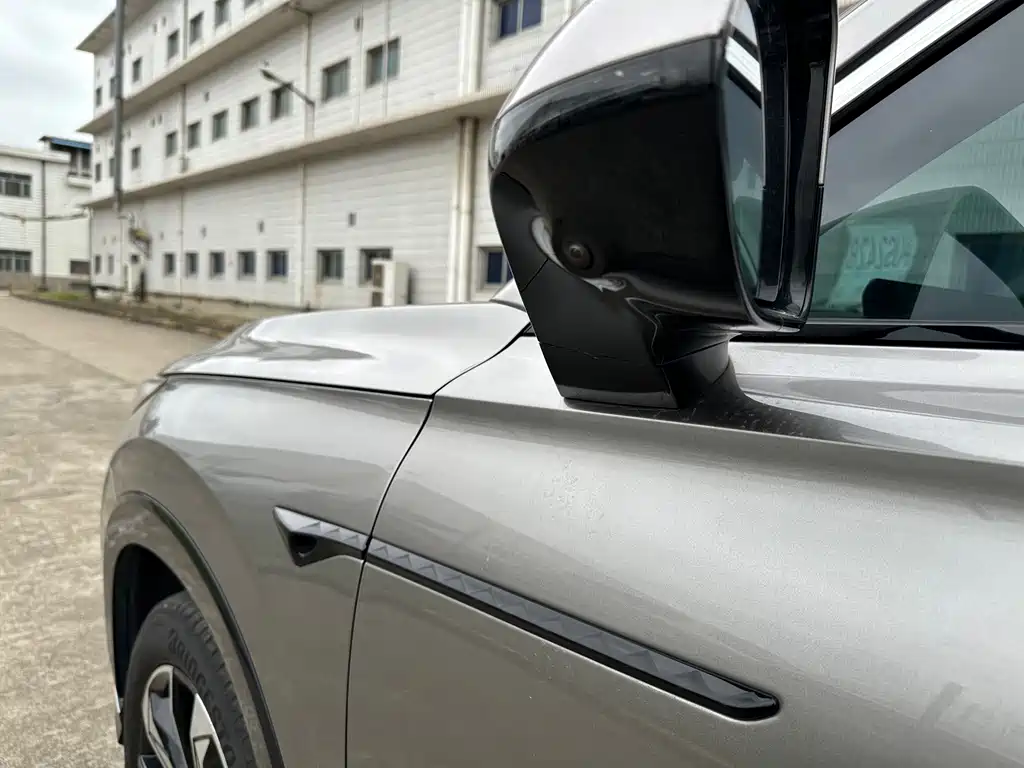 Roewe RX5 — миниатюра 5