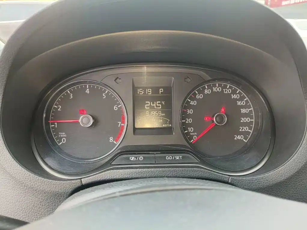 Volkswagen Polo — миниатюра 12