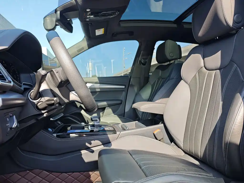 Audi Q5L — миниатюра 5