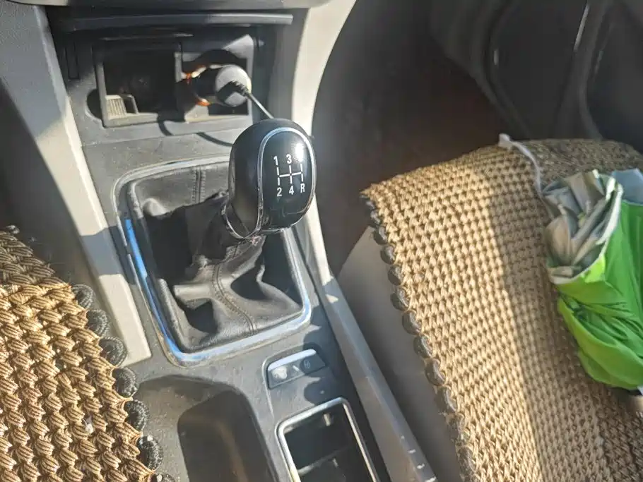 Geely Emgrand — миниатюра 16
