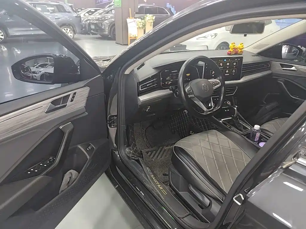 Volkswagen Sagitar — миниатюра 16