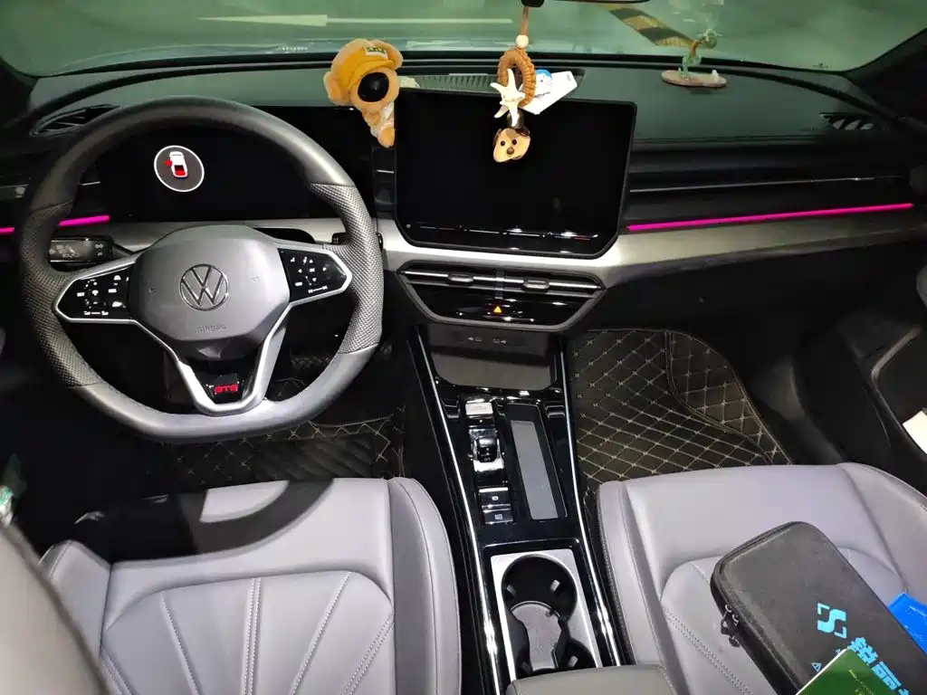 Volkswagen Lamando — миниатюра 5