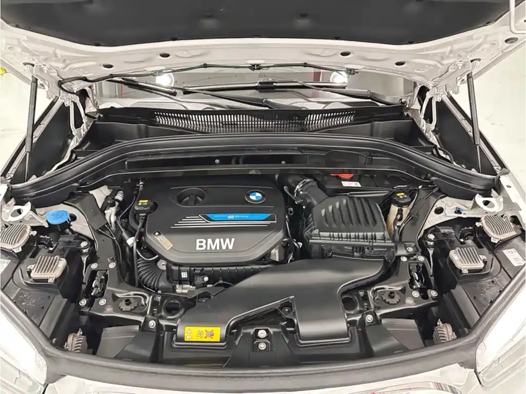 BMW X1 New Energy — миниатюра 6