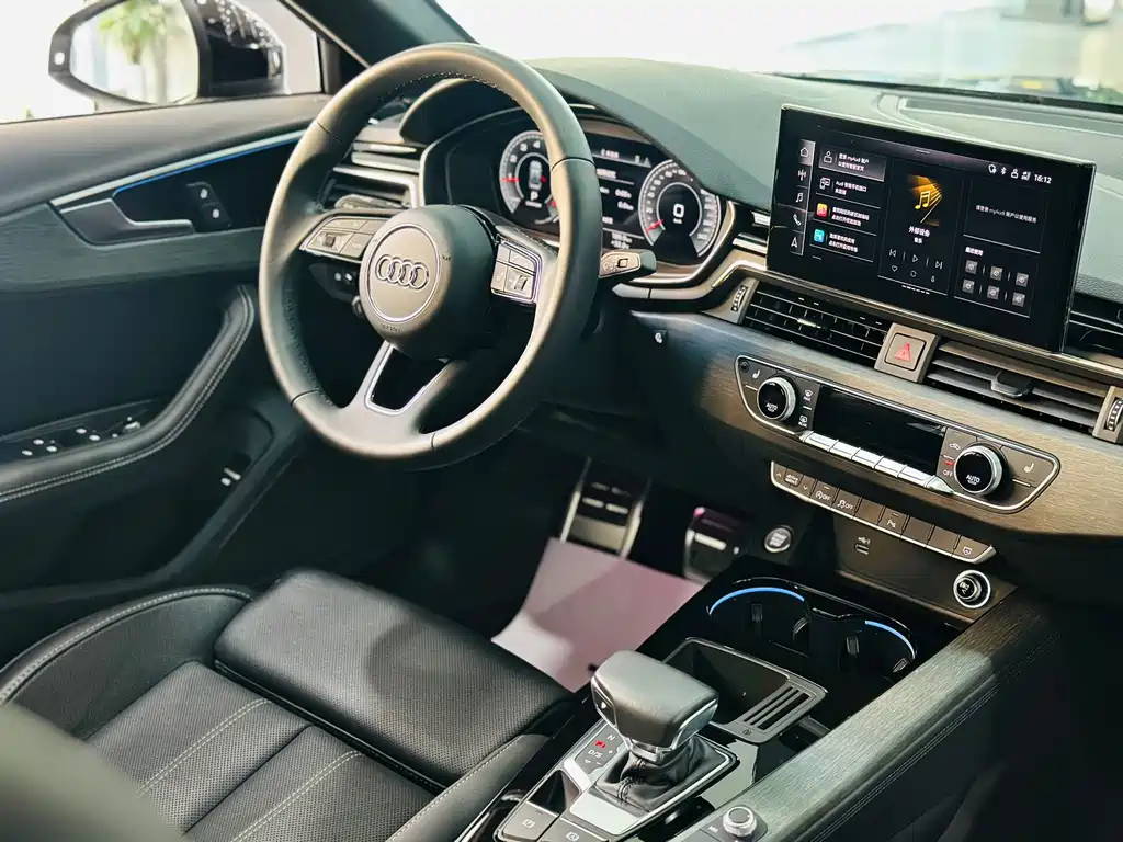 Audi A4L — миниатюра 16
