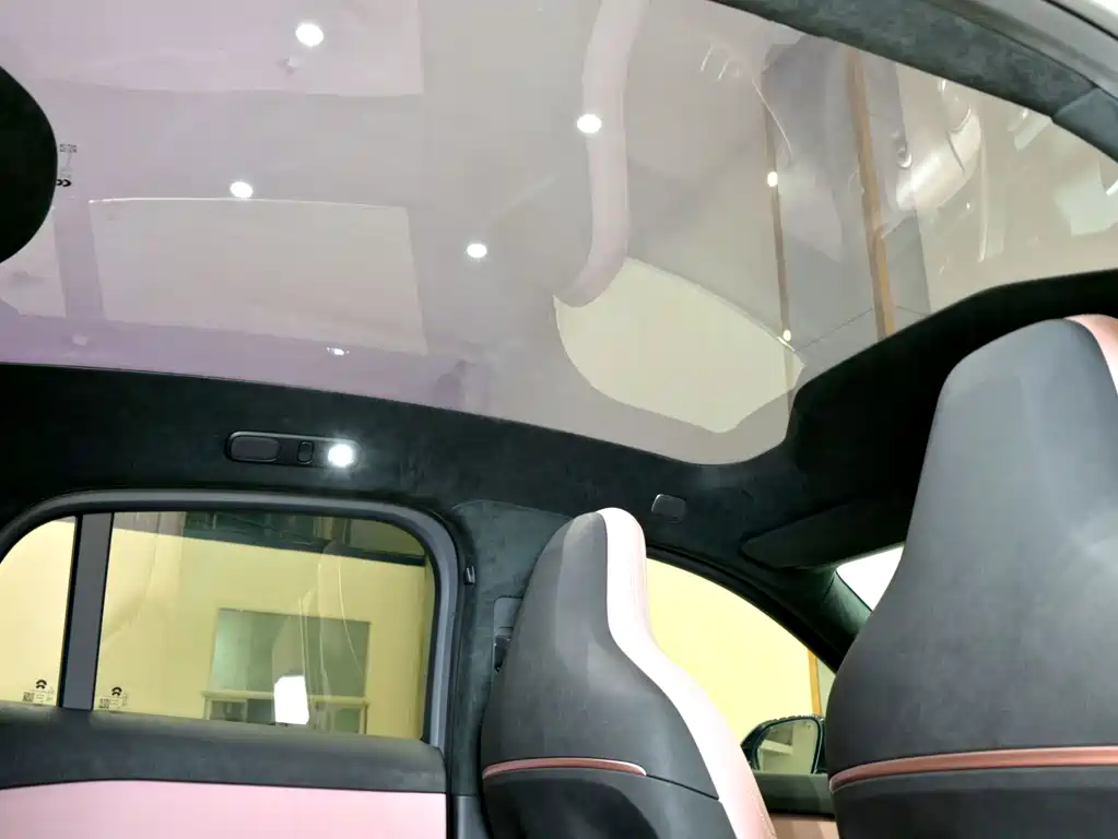 NIO EC6 — миниатюра 23