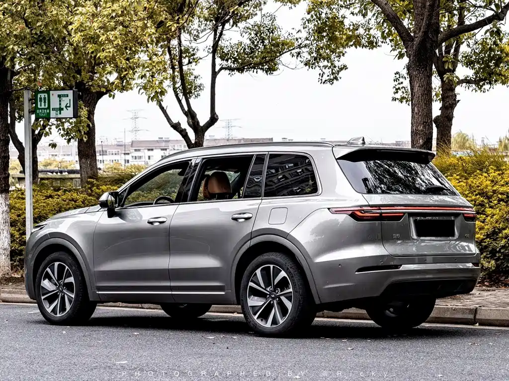 Li Auto Li ONE — миниатюра 11