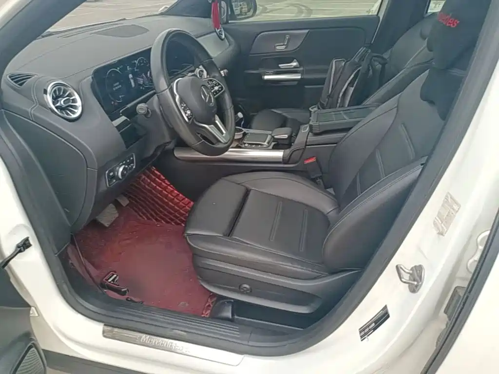 Mercedes-Benz GLA — миниатюра 15