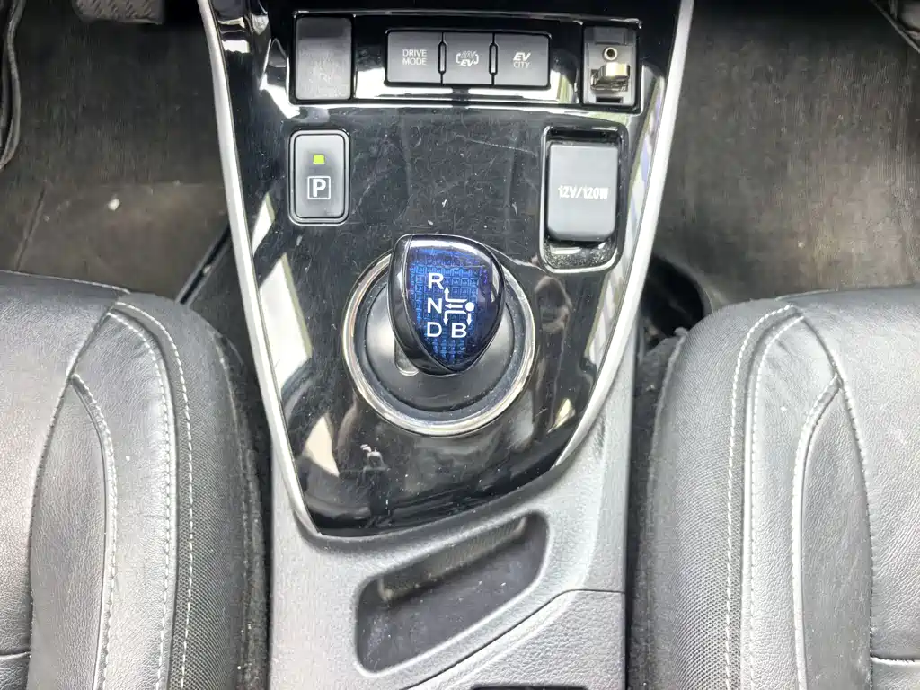 Toyota Corolla E+ E+ 2019 1.8L E-CVT Flagship