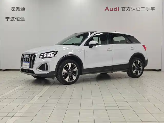 audi q2l