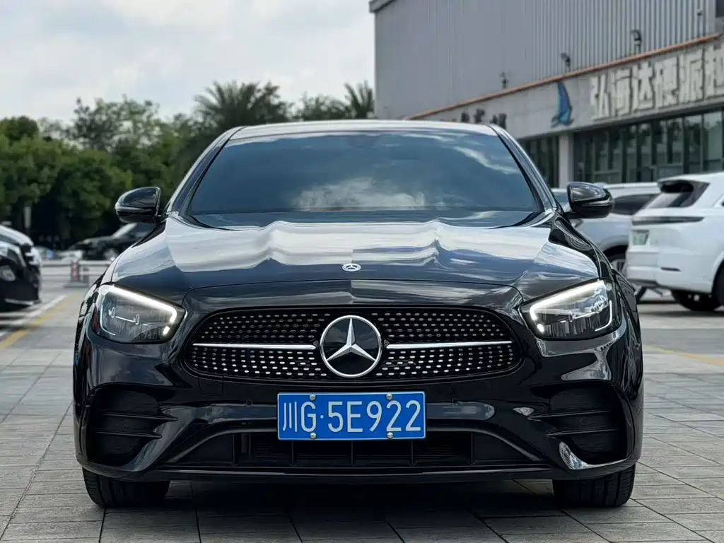 Mercedes-Benz E-Class (Import) — миниатюра 2