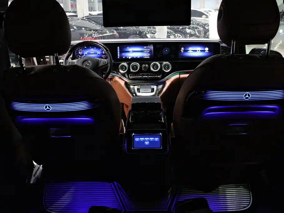 Mercedes-Benz Vito — миниатюра 13