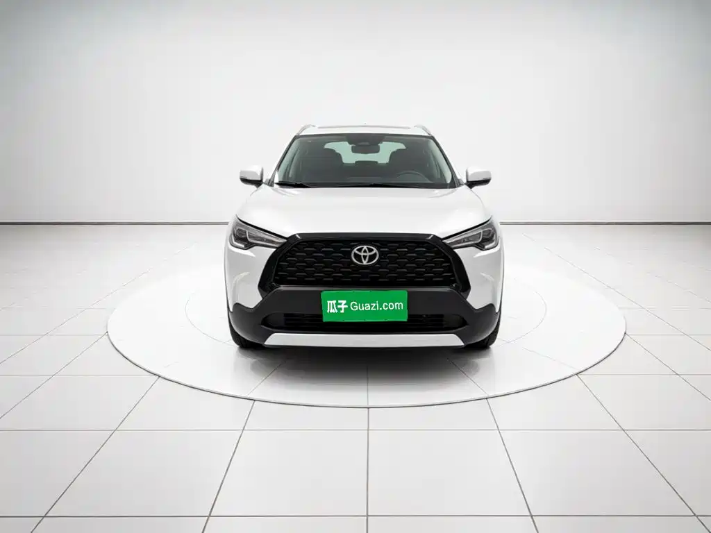 Toyota Corolla Cross — миниатюра 2
