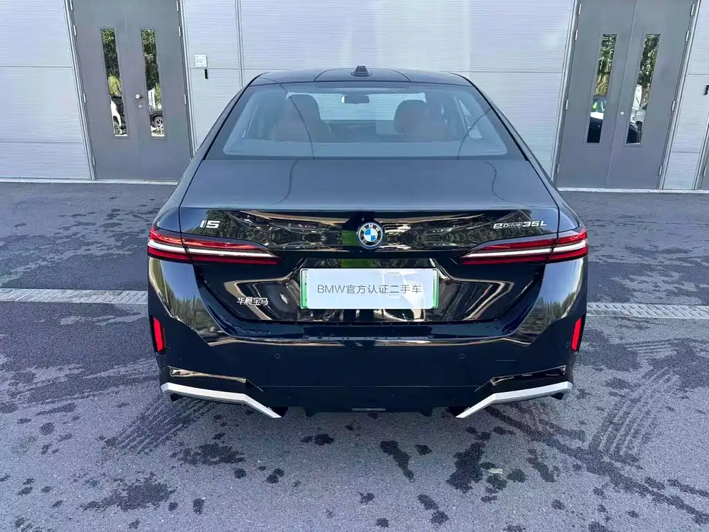BMW i5 — миниатюра 3