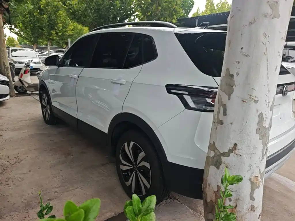 Volkswagen Tharu — миниатюра 5
