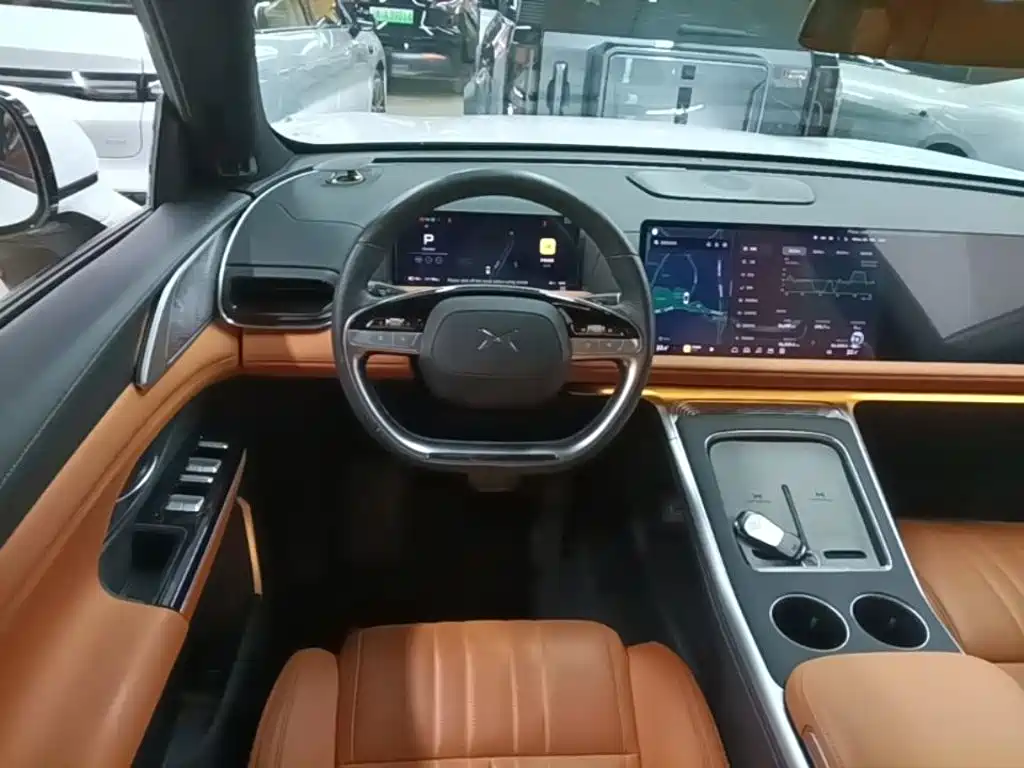 XPeng G9 — миниатюра 11