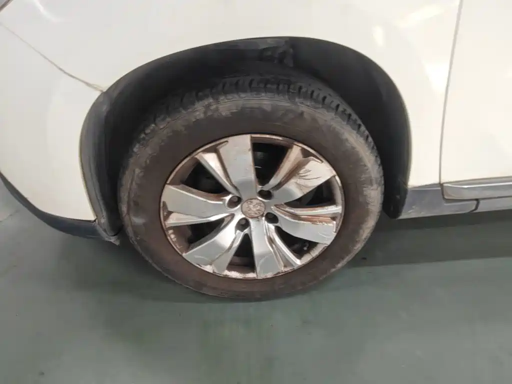 Peugeot 2008 — миниатюра 23