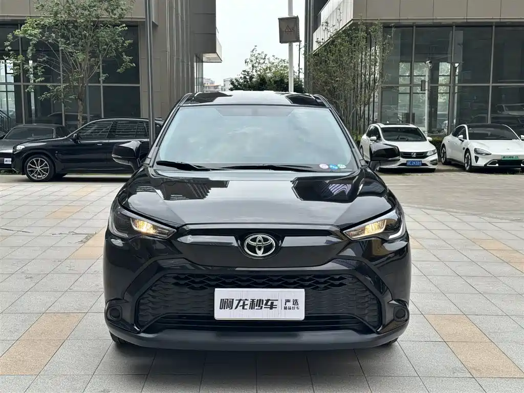 Toyota Frontlander 2024 2.0L CVT Elite plus