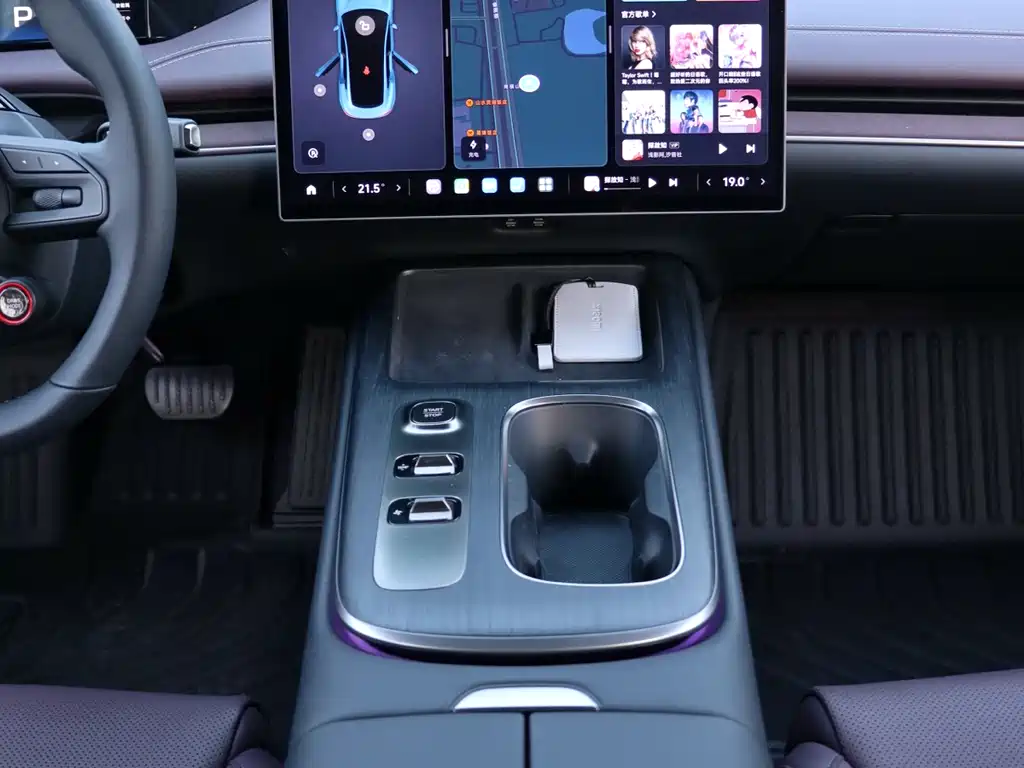 XIAOMI CAR XIAOMI SU7