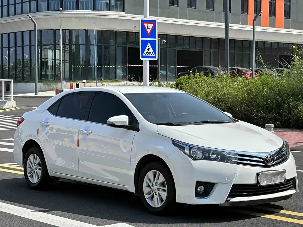 Toyota Corolla — миниатюра 3