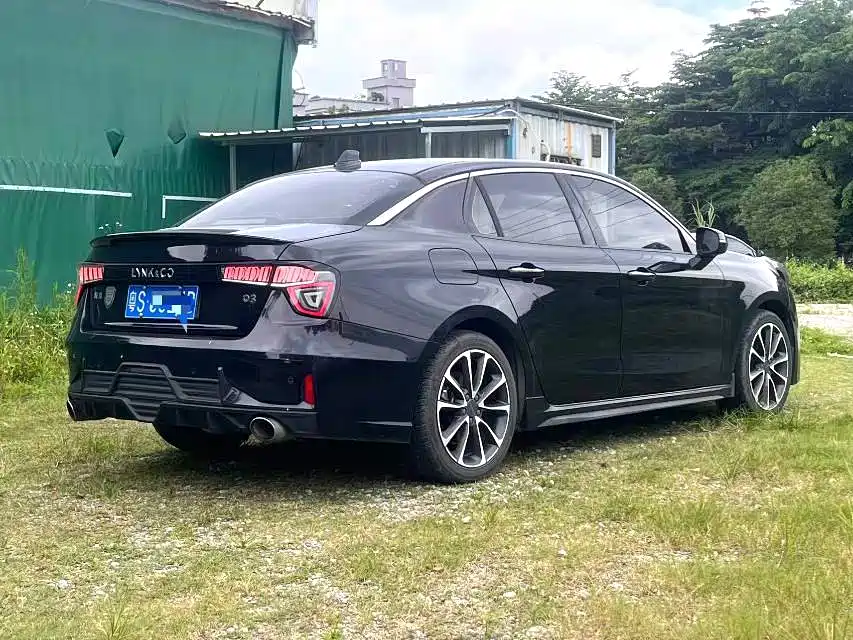 Lynk & Co 03 2018 1.5TD DCT Lite V