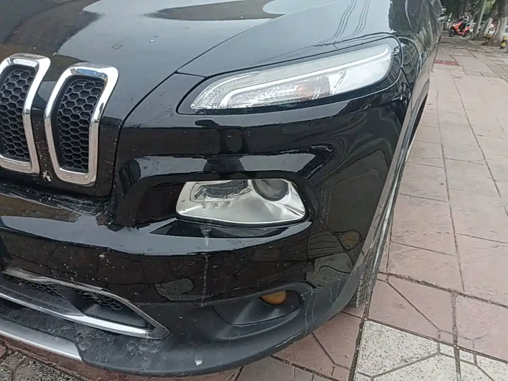 Jeep Cherokee — миниатюра 24