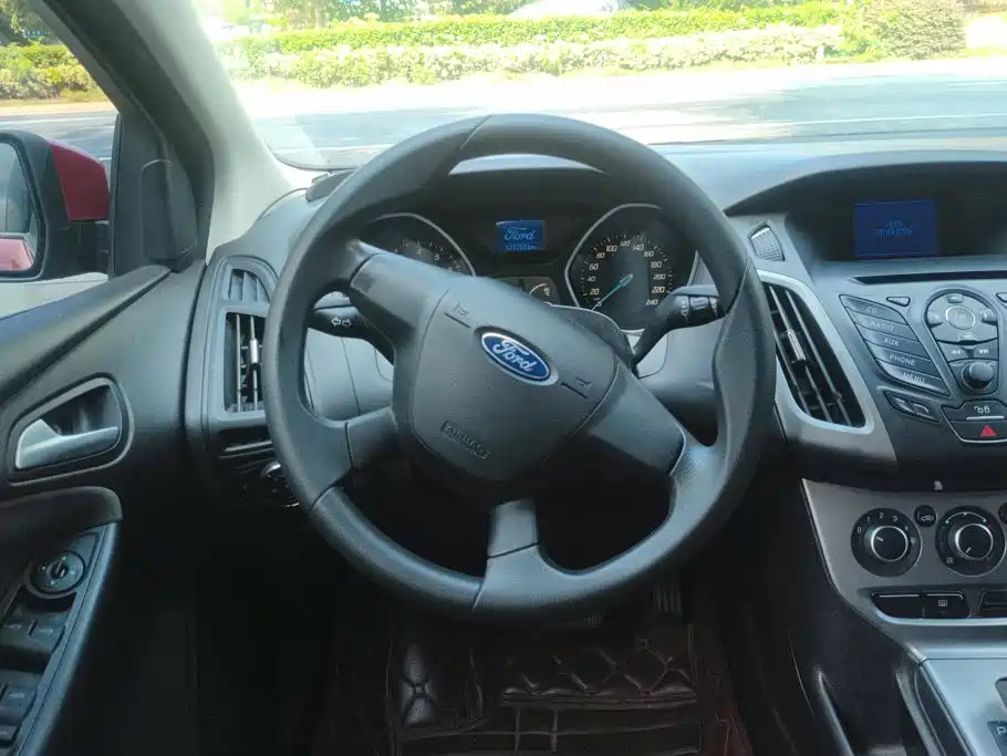 Ford Focus — миниатюра 15