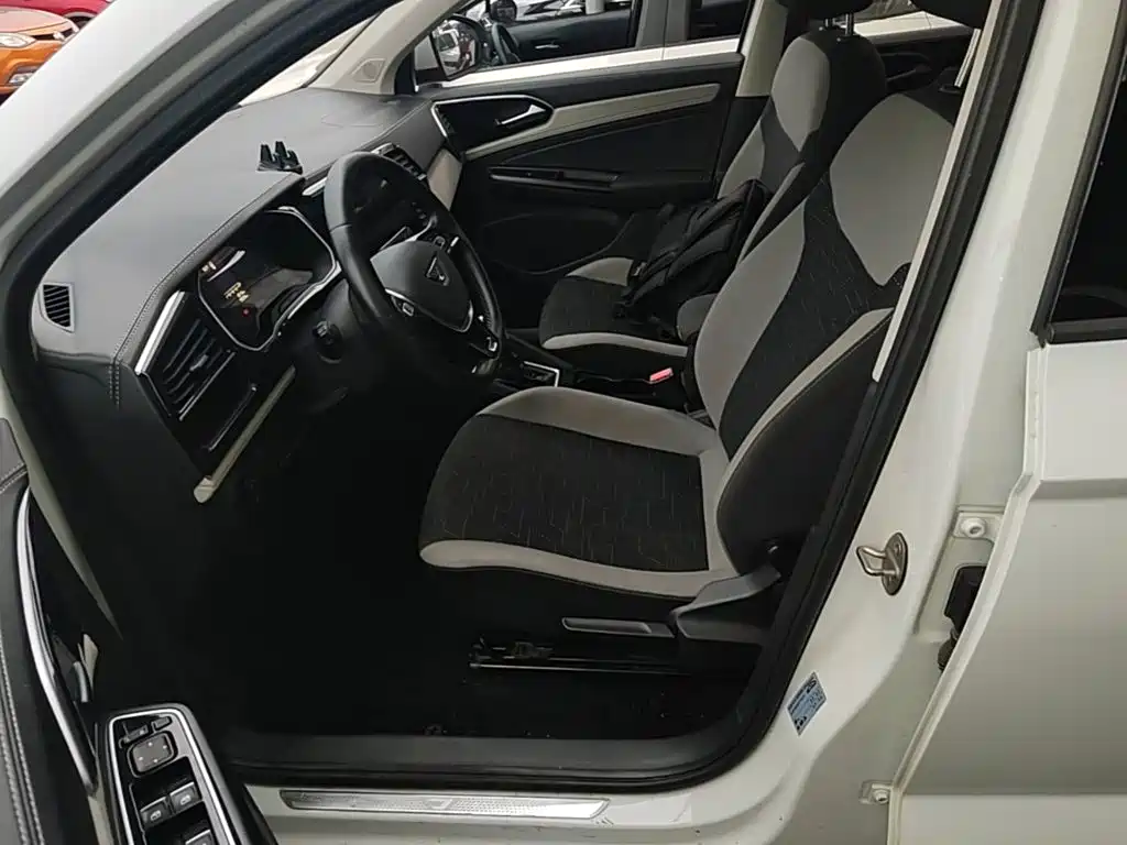 Jetta VS5 — миниатюра 15