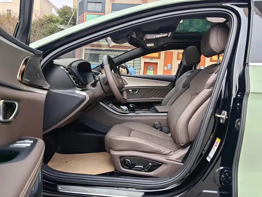 BYD Han — миниатюра 5
