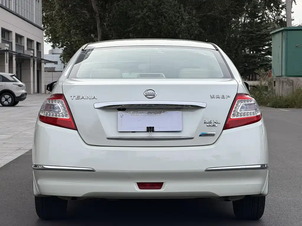 Nissan Teana — миниатюра 5