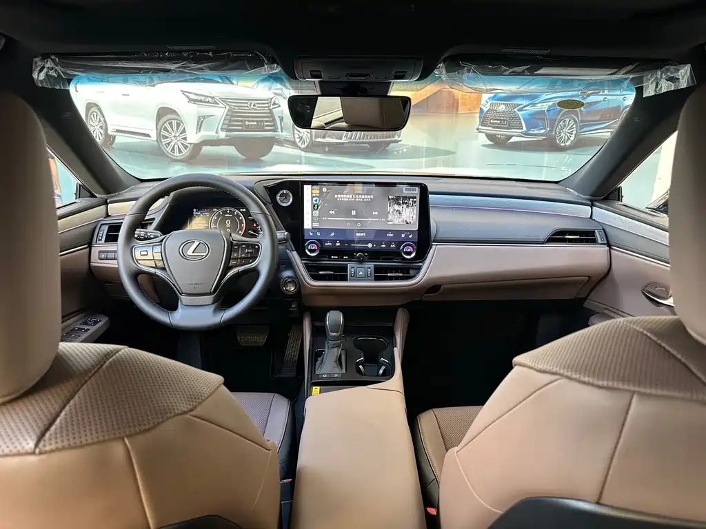 Lexus ES — миниатюра 20