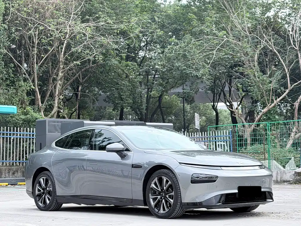 XPeng P7 — миниатюра 3