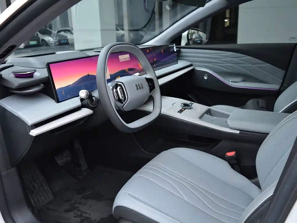 Galaxy Galaxy E8 — миниатюра 7