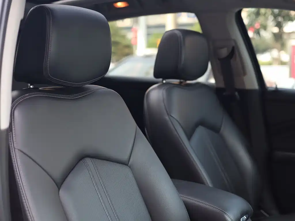 Cadillac SRX — миниатюра 27