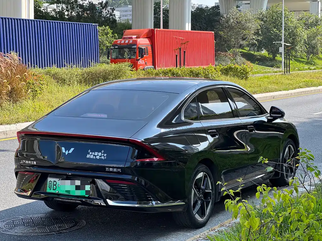 Wuling Xingguang — миниатюра 6