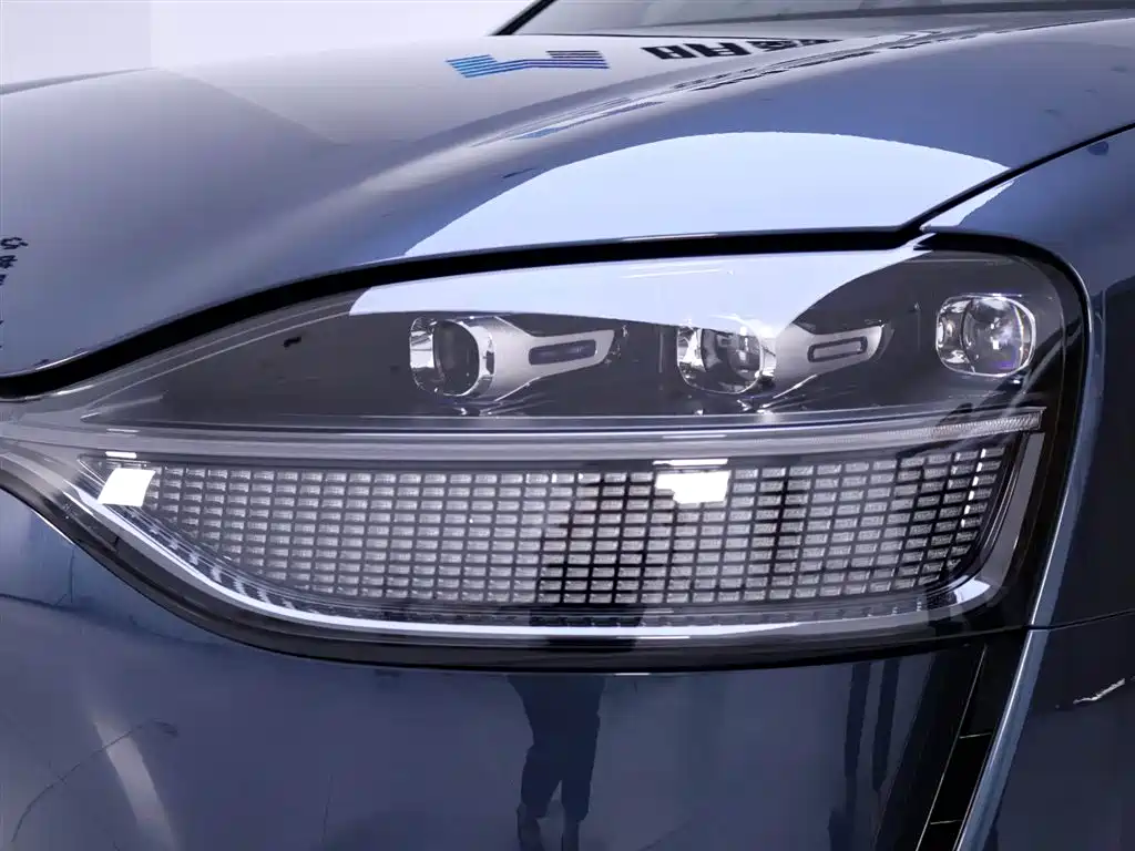 Aito M9 2024 Ultra 42kWh 6 мест